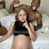 Asyura Nazli голая #0006