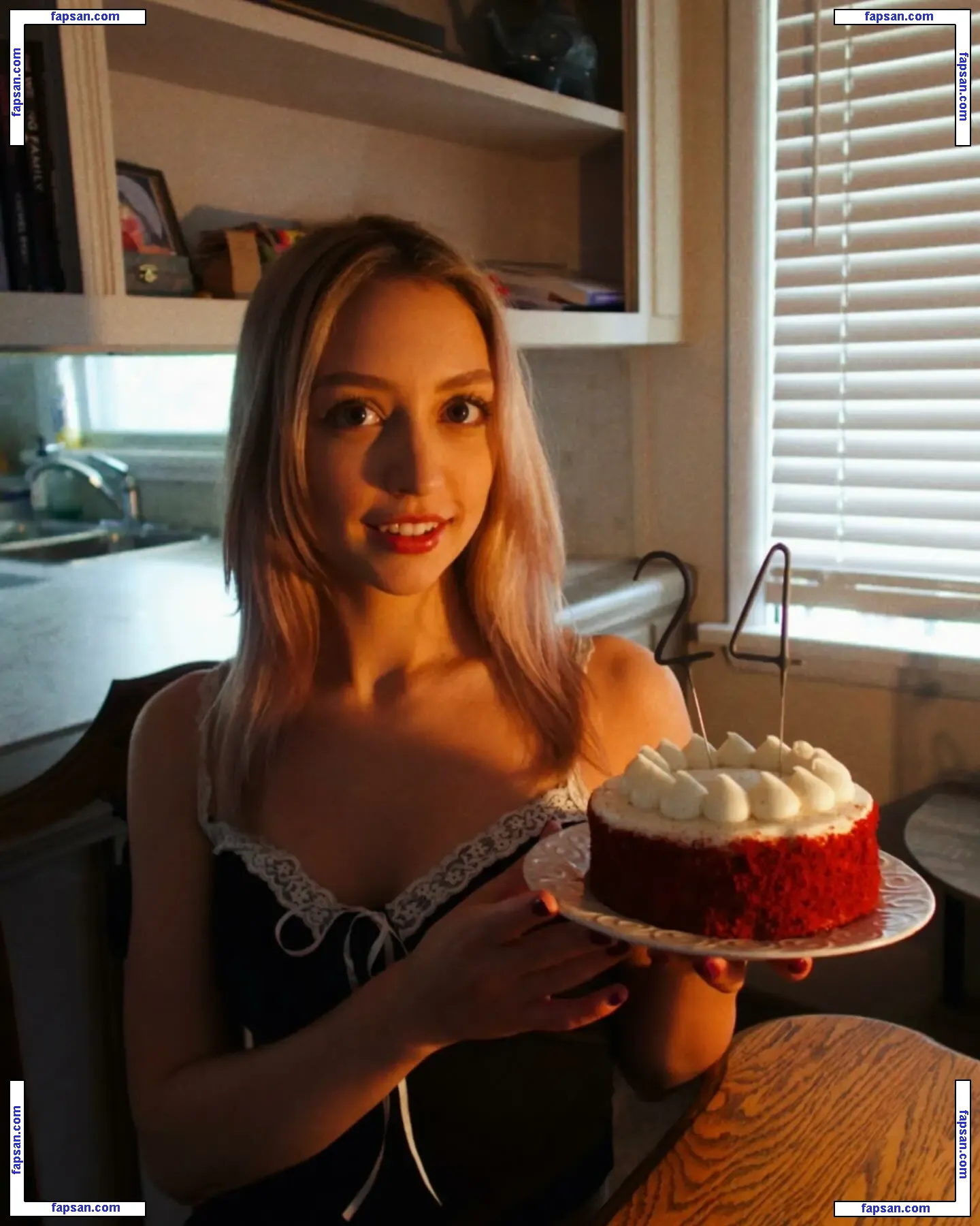 Athena.d голая фото #0019 с Онлифанс