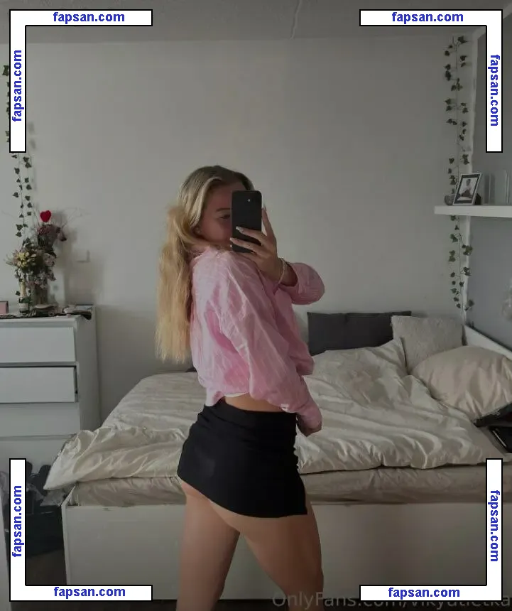 AtletkaViki nude photo #0012 from OnlyFans