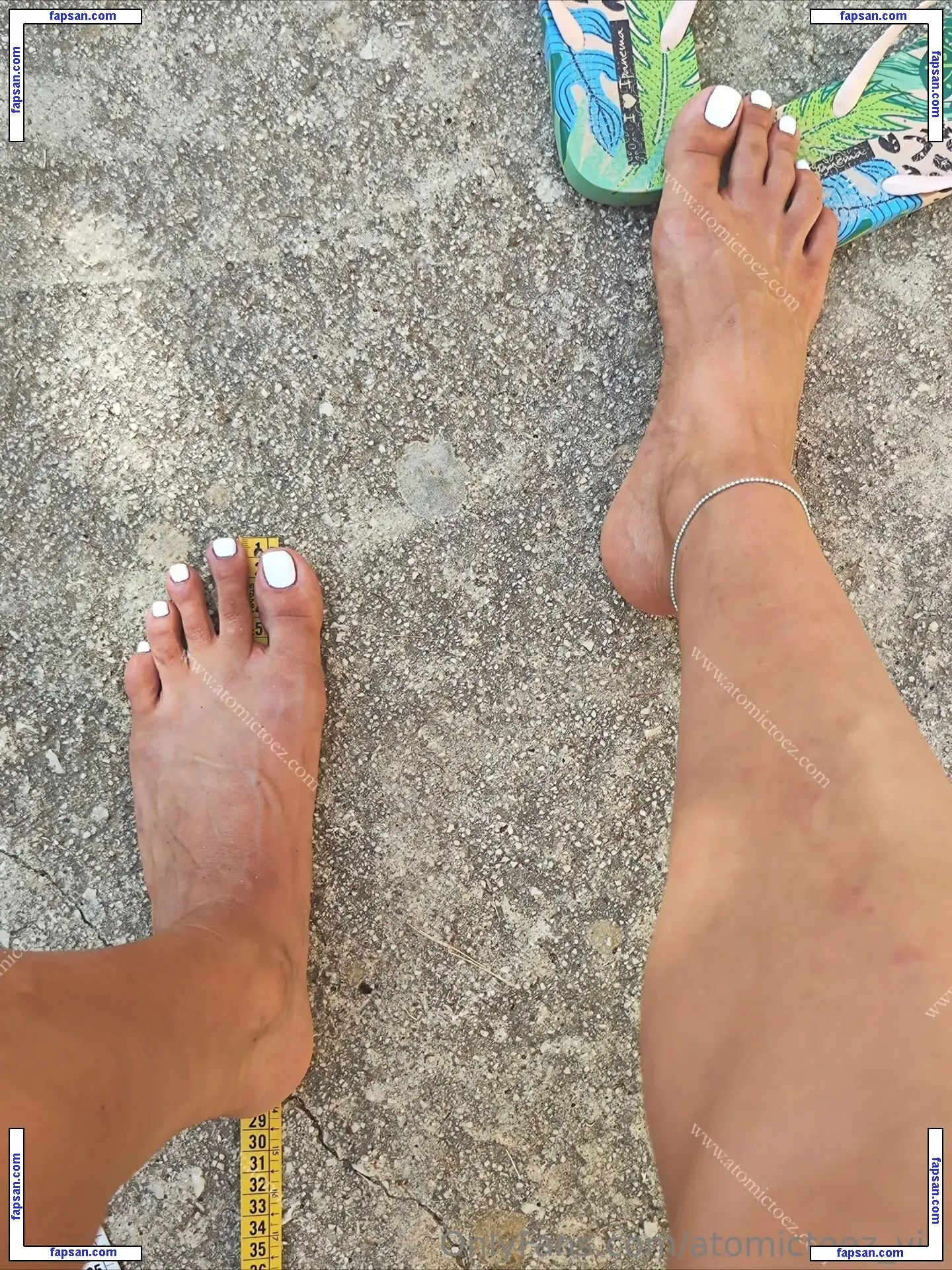 atomictoez_vip nude photo #0007 from OnlyFans