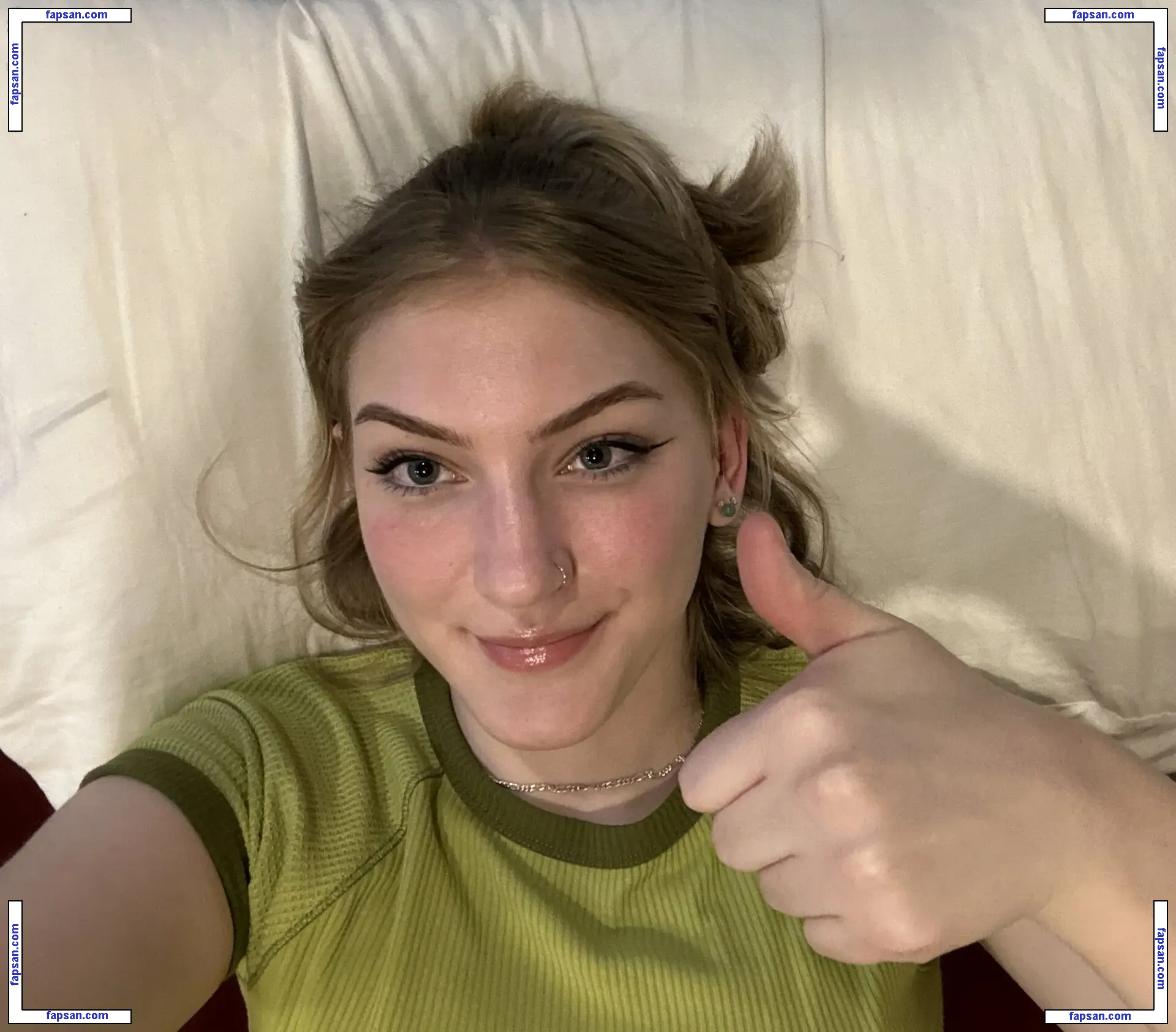 atrophicbtrfly nude photo #0008 from OnlyFans
