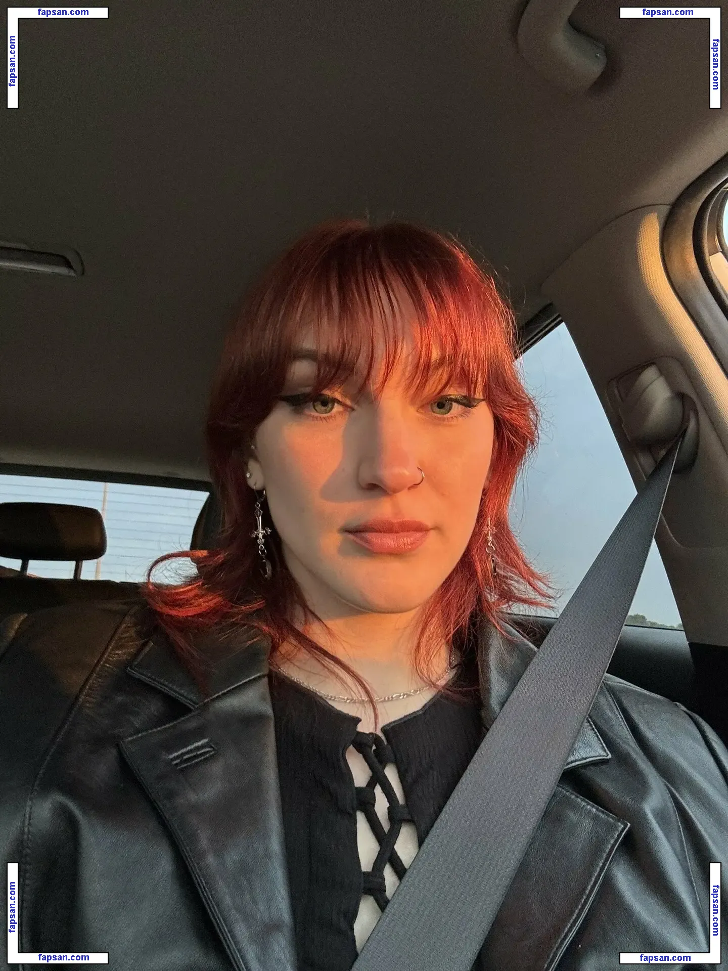 atrophicbtrfly nude photo #0021 from OnlyFans