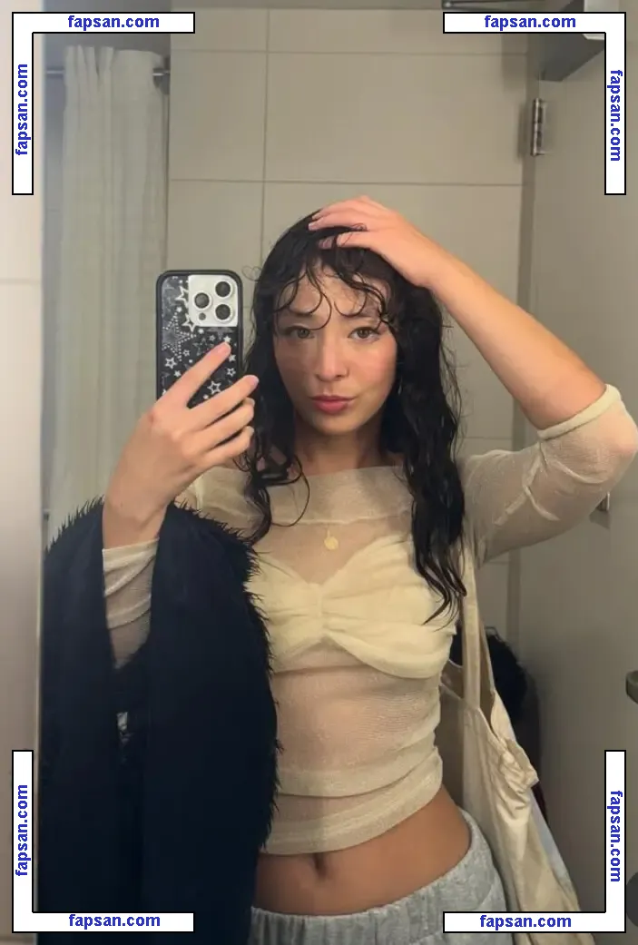 Aubrey Anderson-Emmons nude photo #0012 from OnlyFans