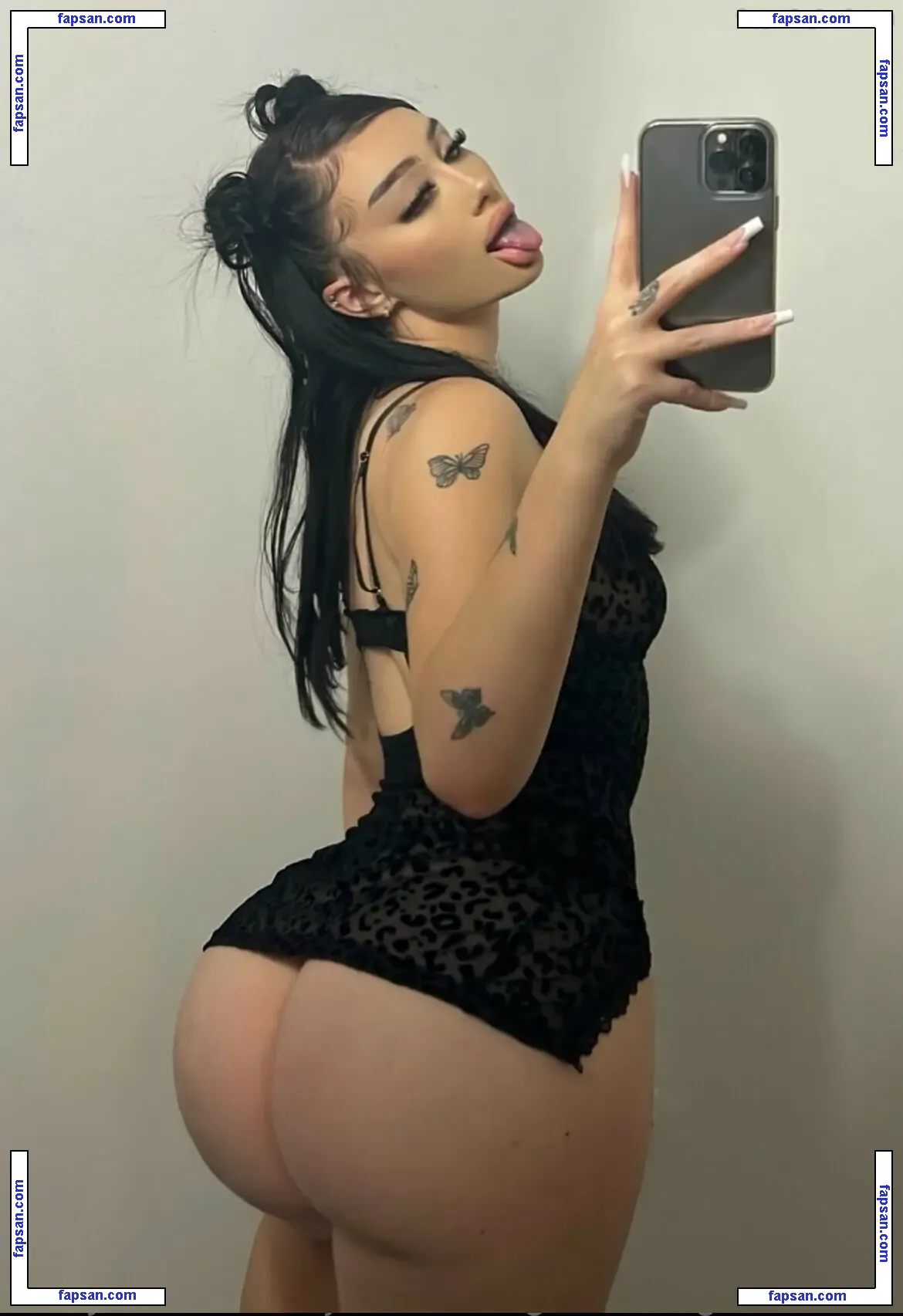Auhneesh Nicole nude photo #0032 from OnlyFans