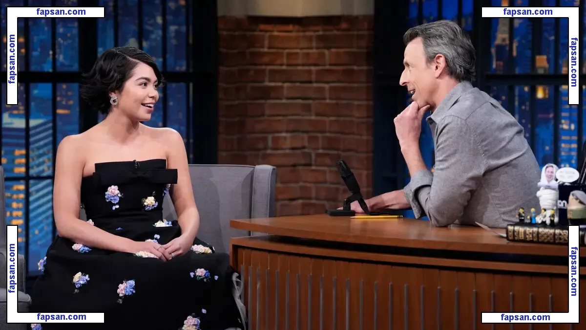 Auli'i Cravalho голая фото #0016 с Онлифанс