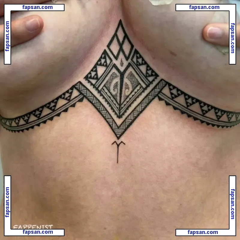 Auli'i Cravalho голая фото #0022 с Онлифанс