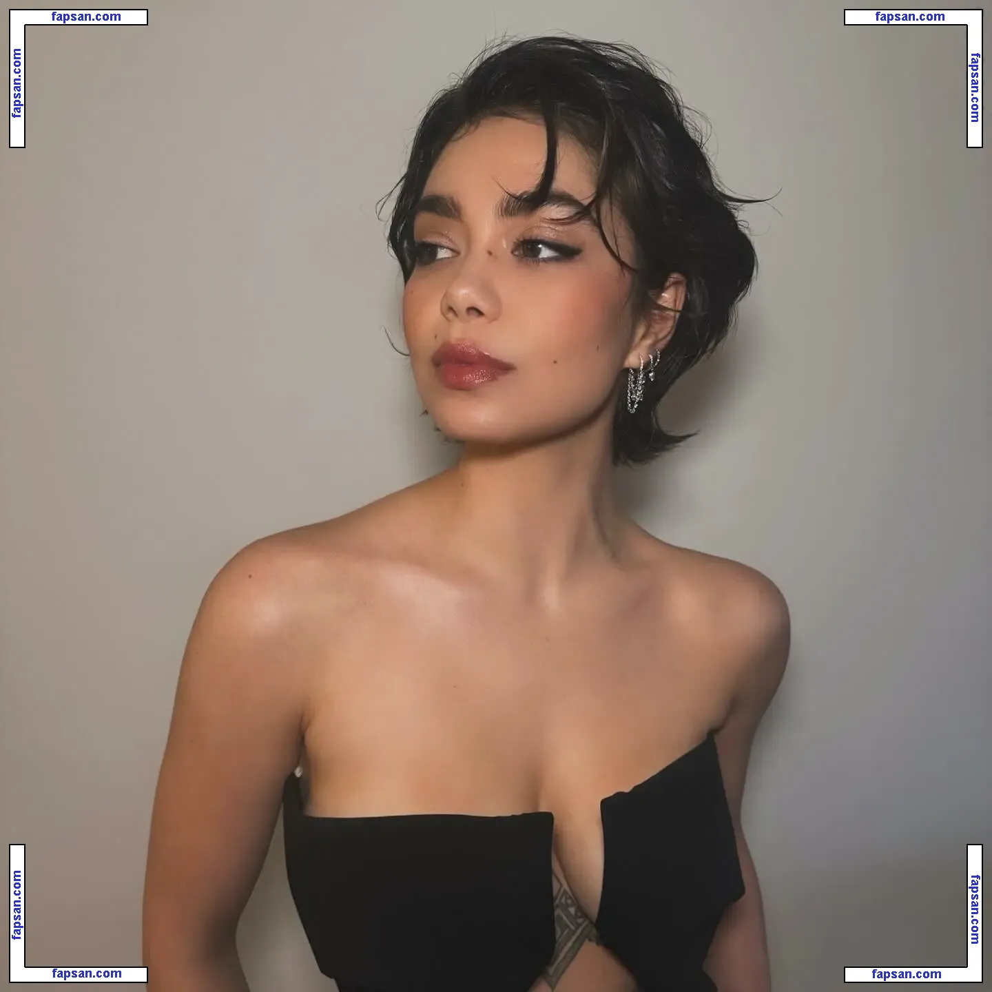 Auli’i Cravalho голая фото #0090 с Онлифанс