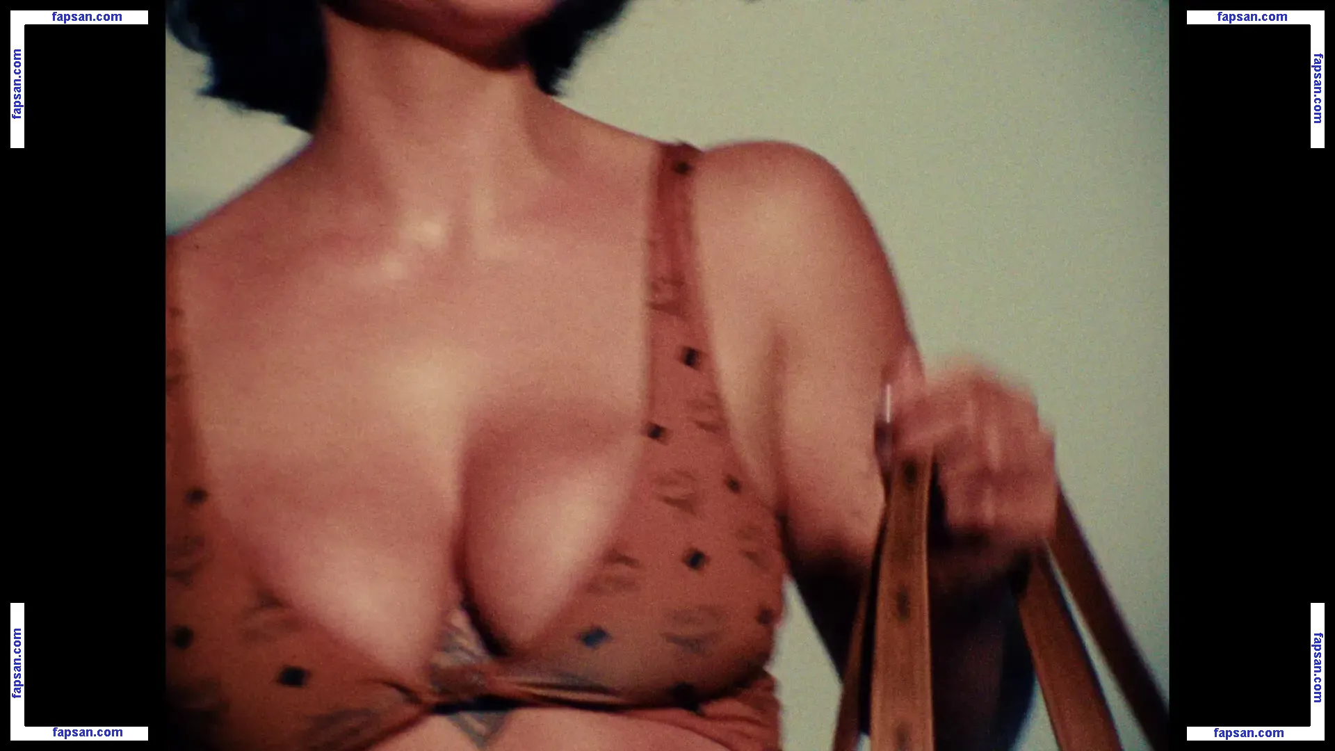 Auli’i Cravalho nude photo #0100 from OnlyFans