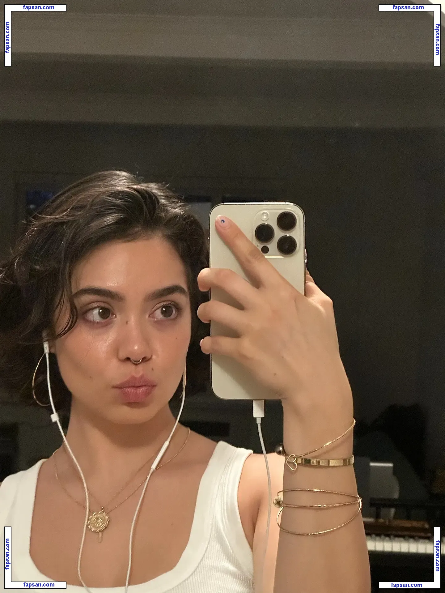 Auli’i Cravalho голая фото #0112 с Онлифанс