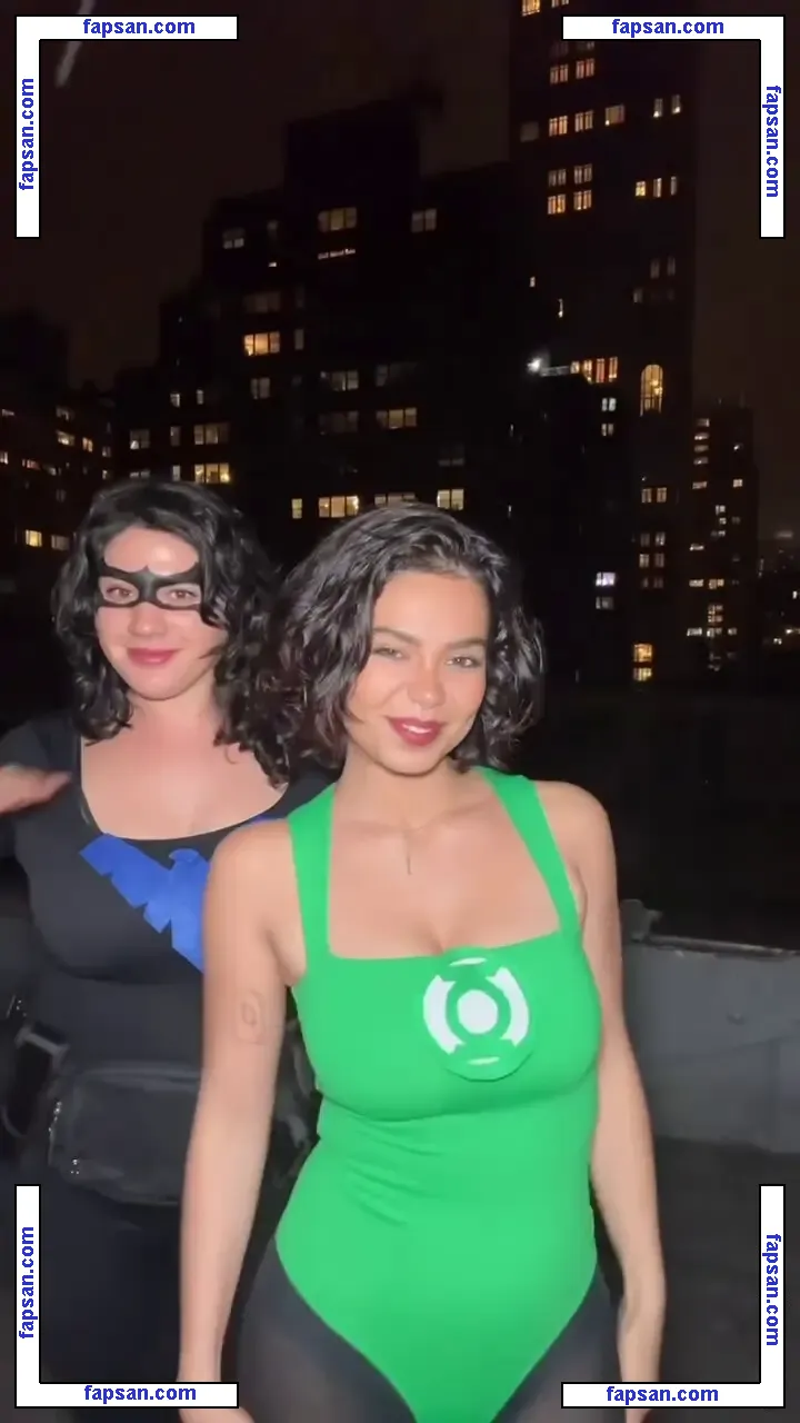 Auli’i Cravalho nude photo #0131 from OnlyFans