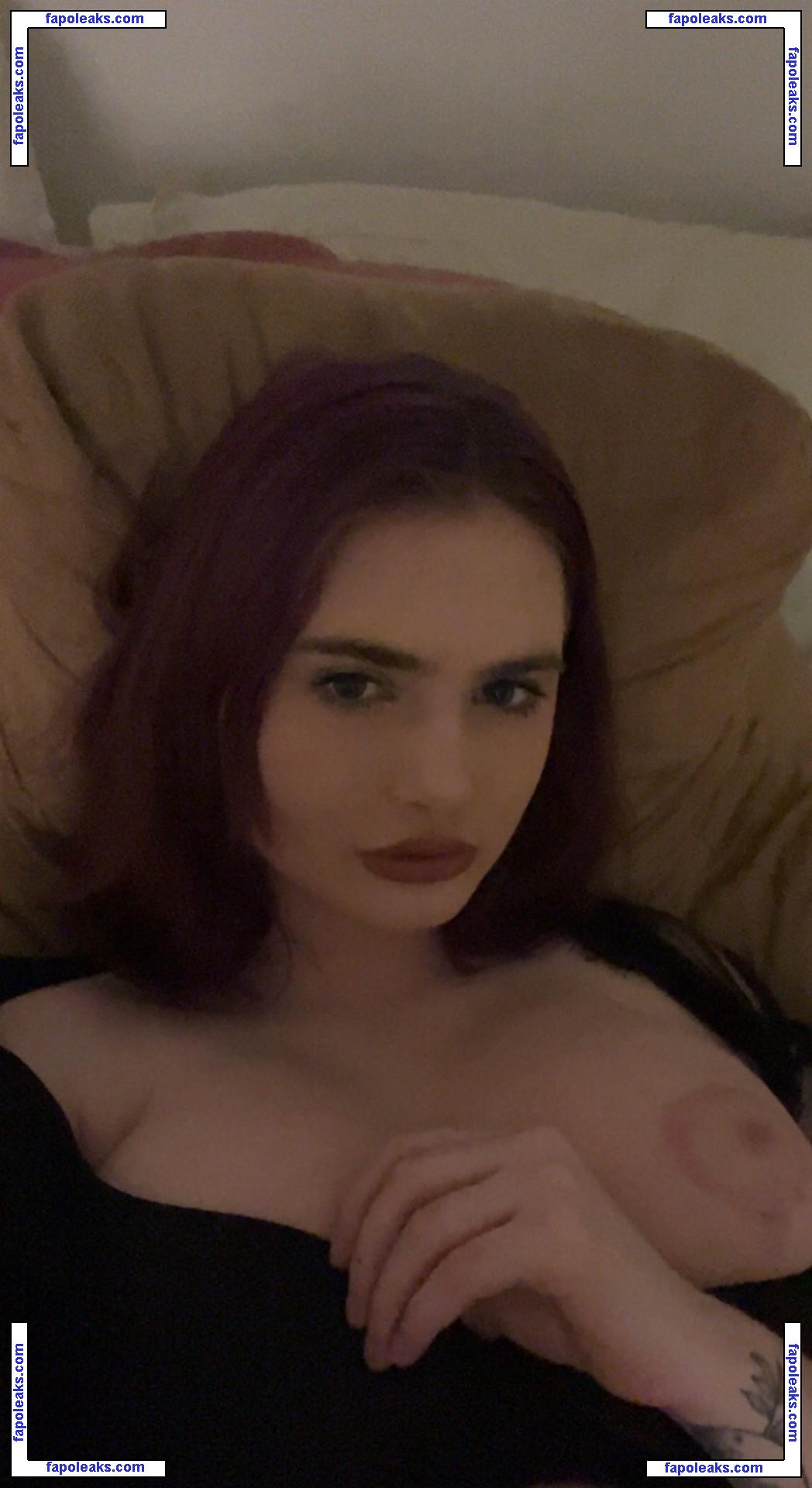 Auroramalak / irresistibleaphrodite / legallyspoodie / princess-malak nude photo #0004 from OnlyFans