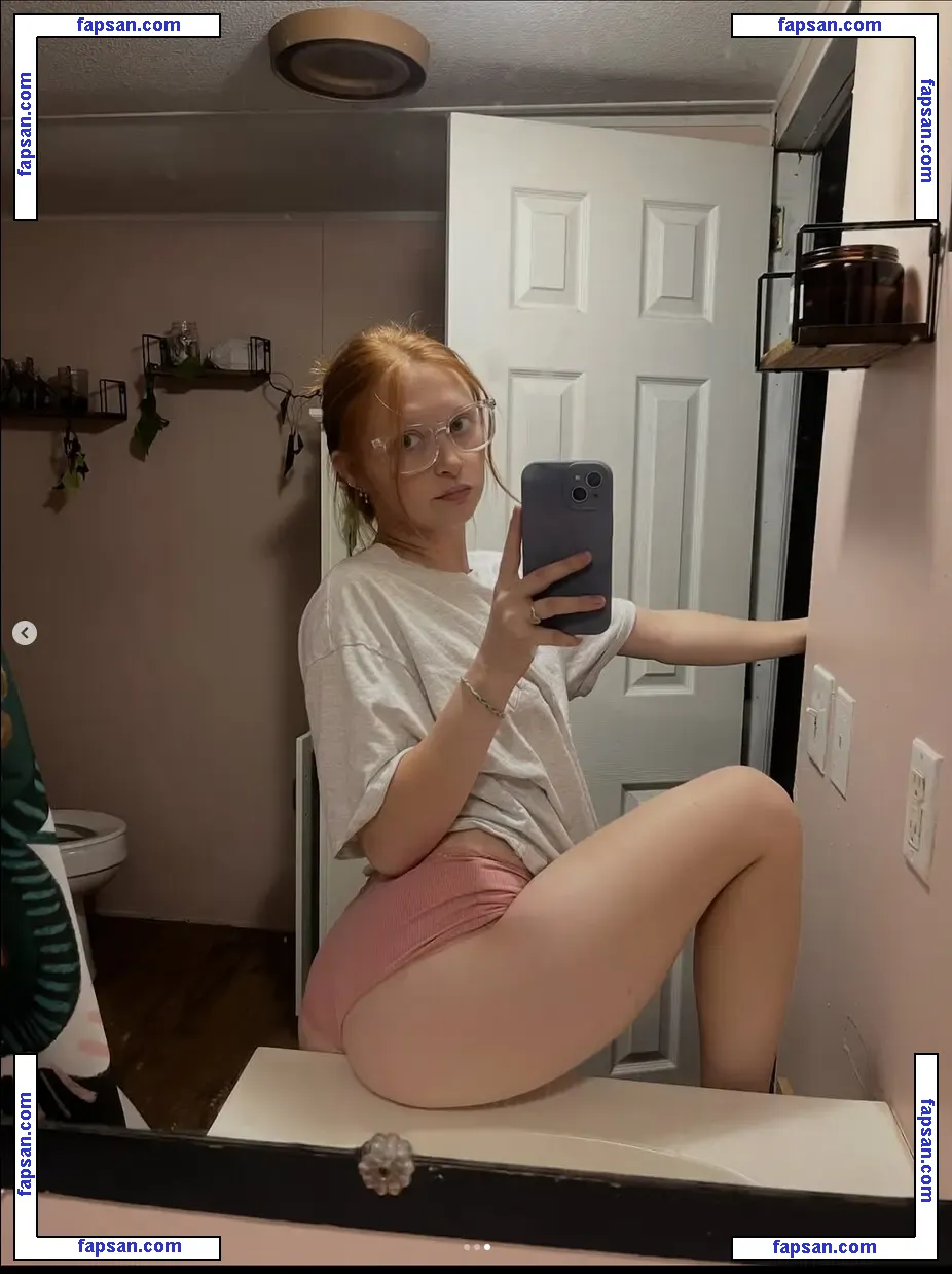 Autumnnskyexo nude photo #0001 from OnlyFans