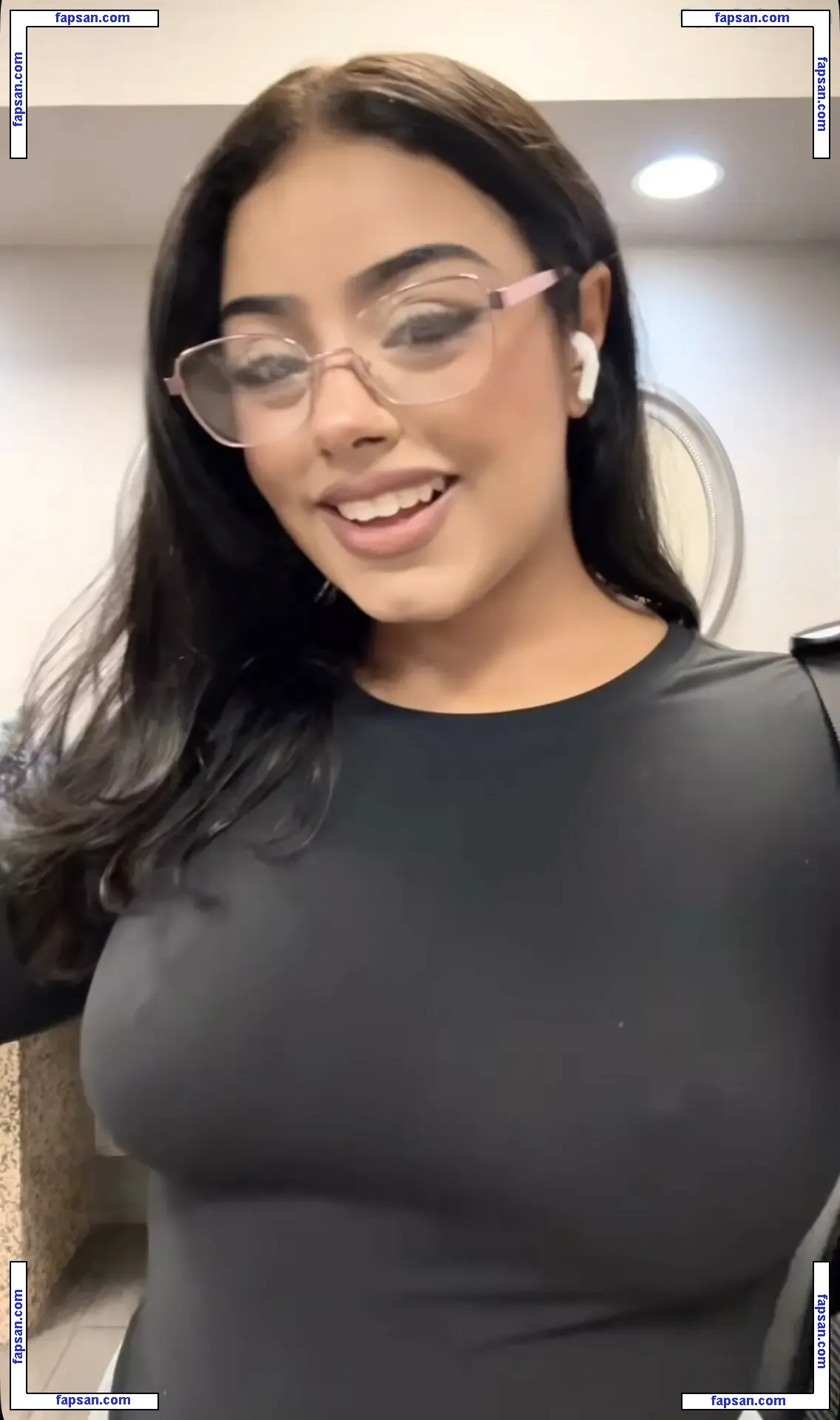 A.vriell nude photo #0052 from OnlyFans
