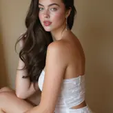 Ava Johnson голая #0001