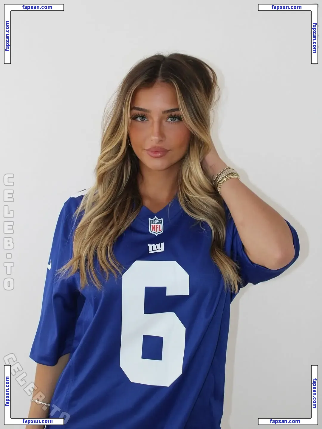 Ava Majury nude photo #0012 from OnlyFans