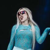 Ava Max голая #0768