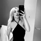 Ava Max голая #1072