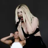 Ava Max голая #1102