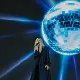 Ava Max голая #1106