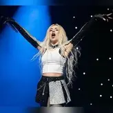 Ava Max голая #1109