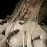 Ava Max голая #1147