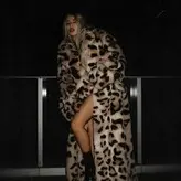 Ava Max голая #1148