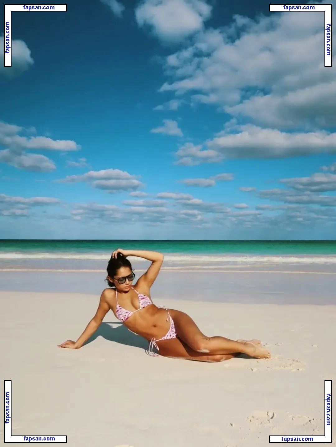 Avani Gregg голая фото #0345 с Онлифанс