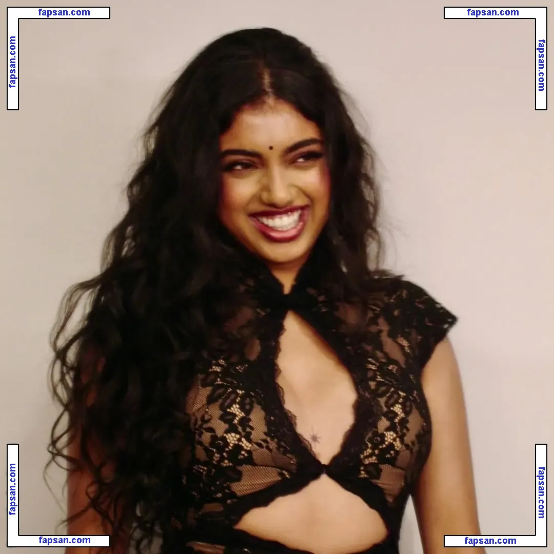 Avantika nude photo #0002 from OnlyFans