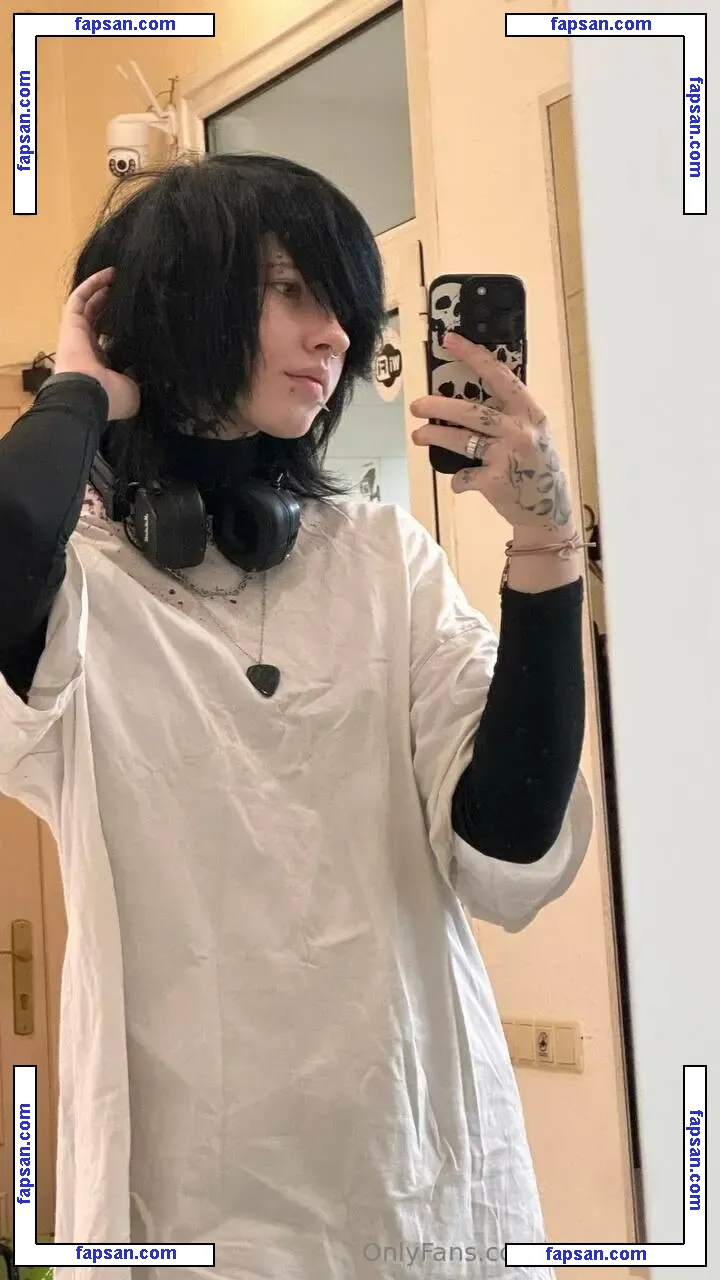 avemylissaa nude photo #0001 from OnlyFans