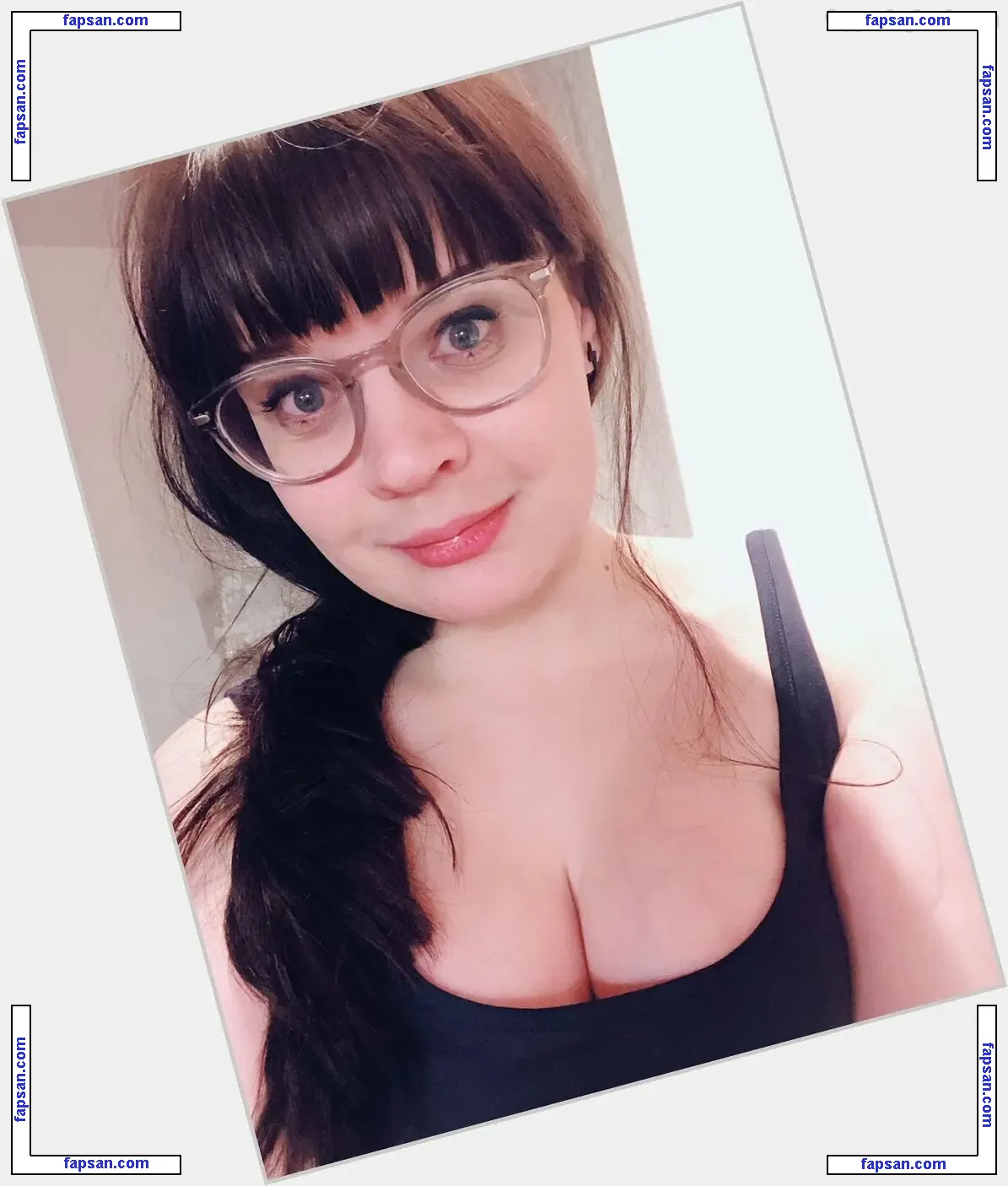 Avery Edison nude photo #0004 from OnlyFans