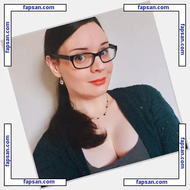 Avery Edison nude photo #0008 from OnlyFans