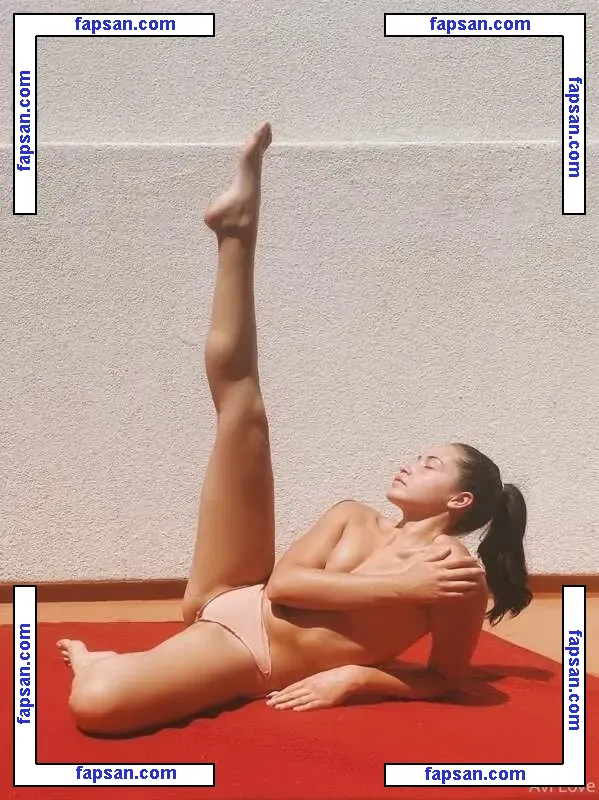 Avi Love nude photo #0008 from OnlyFans