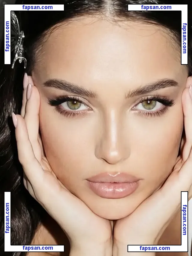 AviliASMRArchive nude photo #0001 from OnlyFans