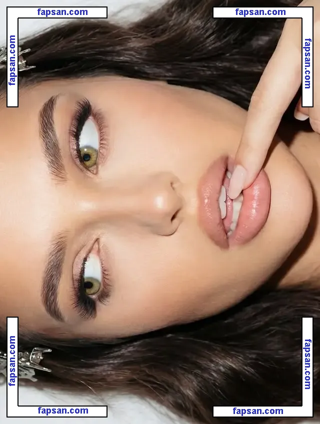 AviliASMRArchive nude photo #0003 from OnlyFans