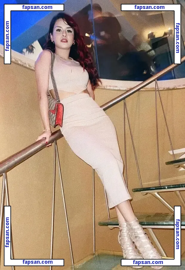 Avneet Kaur nude photo #0031 from OnlyFans