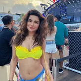 Avneet Kaur nude #0020
