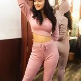 Avneet Kaur nude #0032