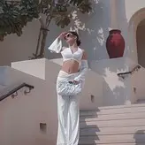 Avneet Kaur nude #0037