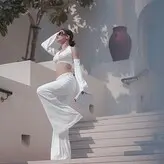 Avneet Kaur nude #0039