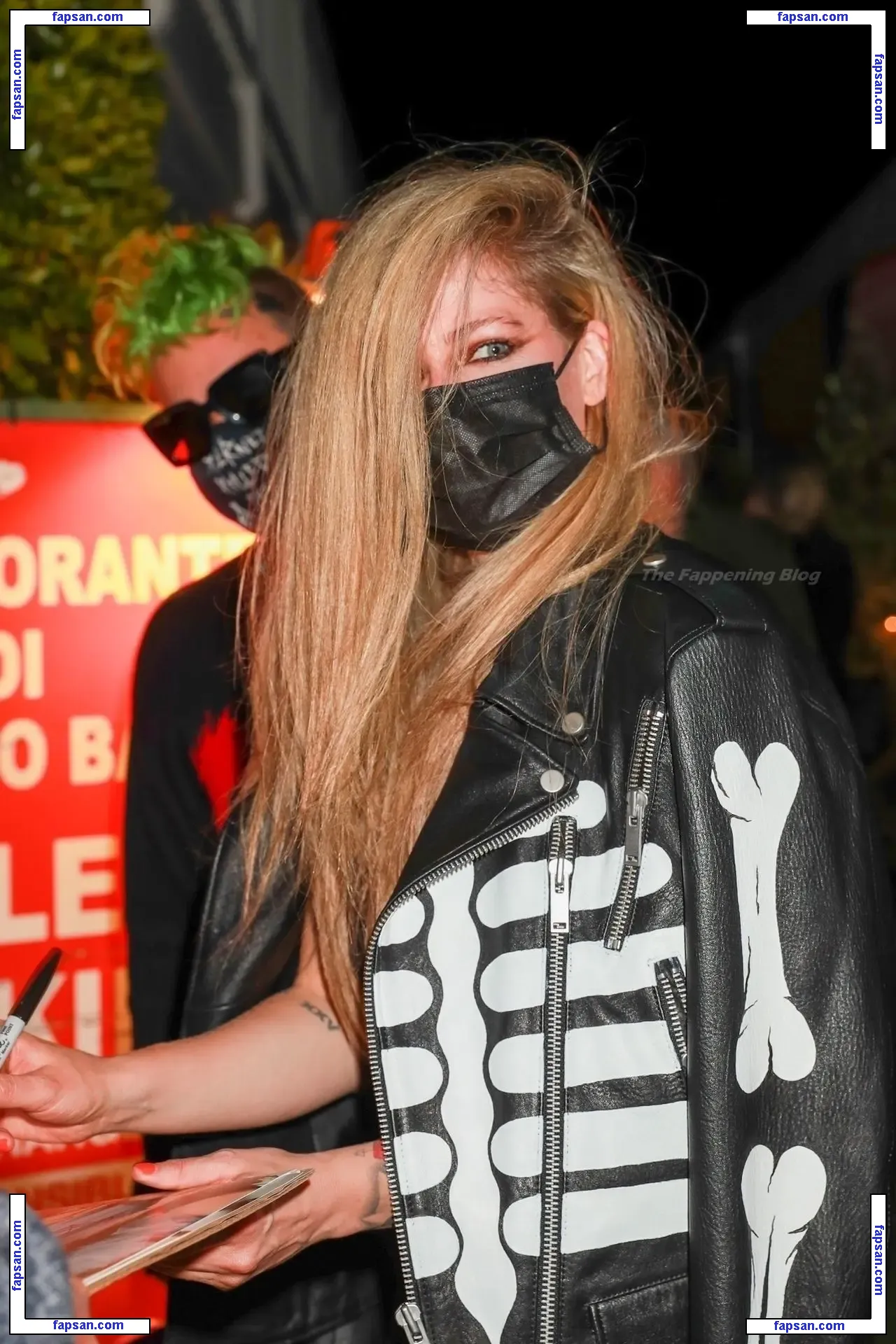 Avril Lavigne nude photo #0584 from OnlyFans