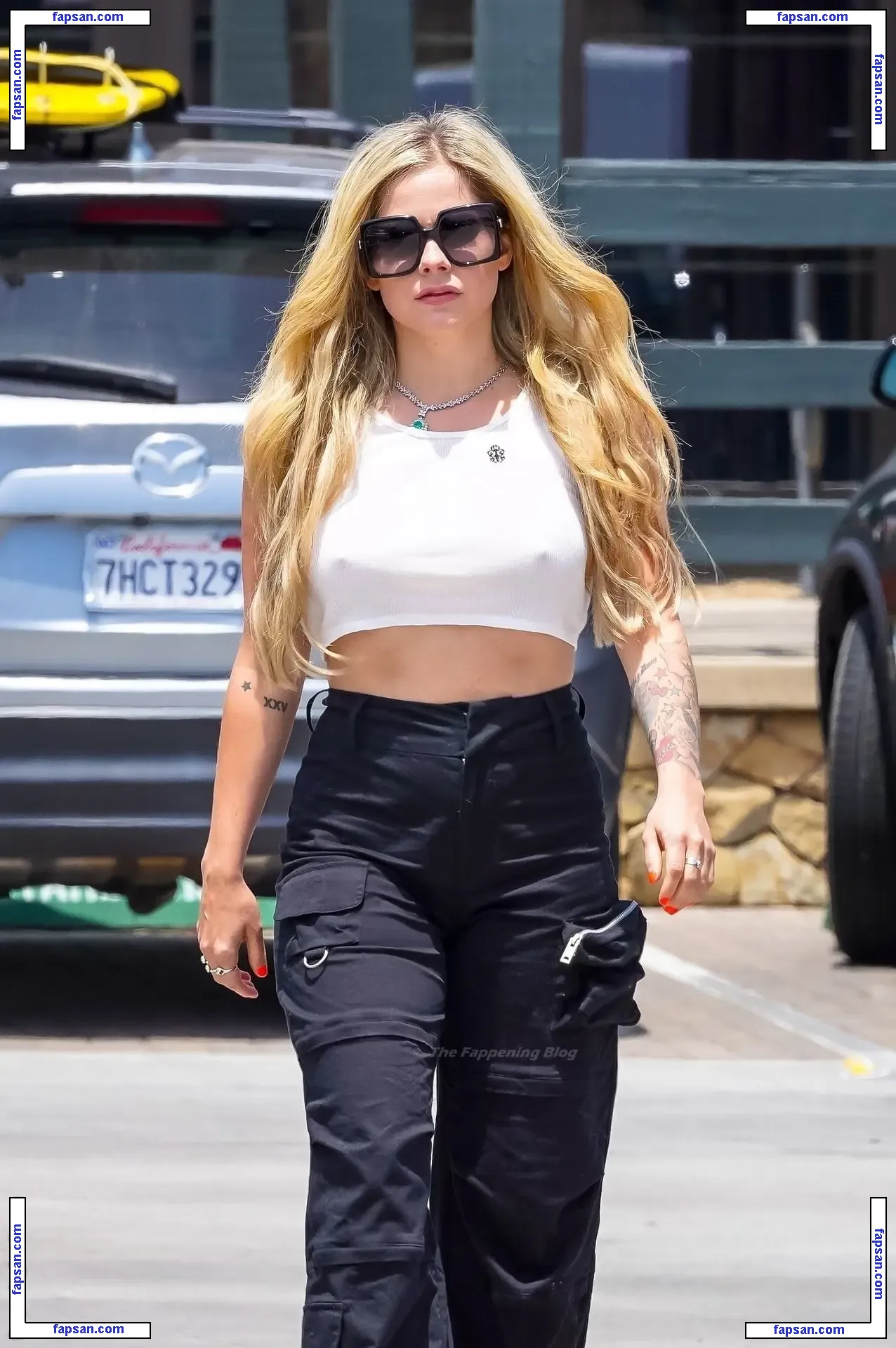 Avril Lavigne nude photo #0632 from OnlyFans