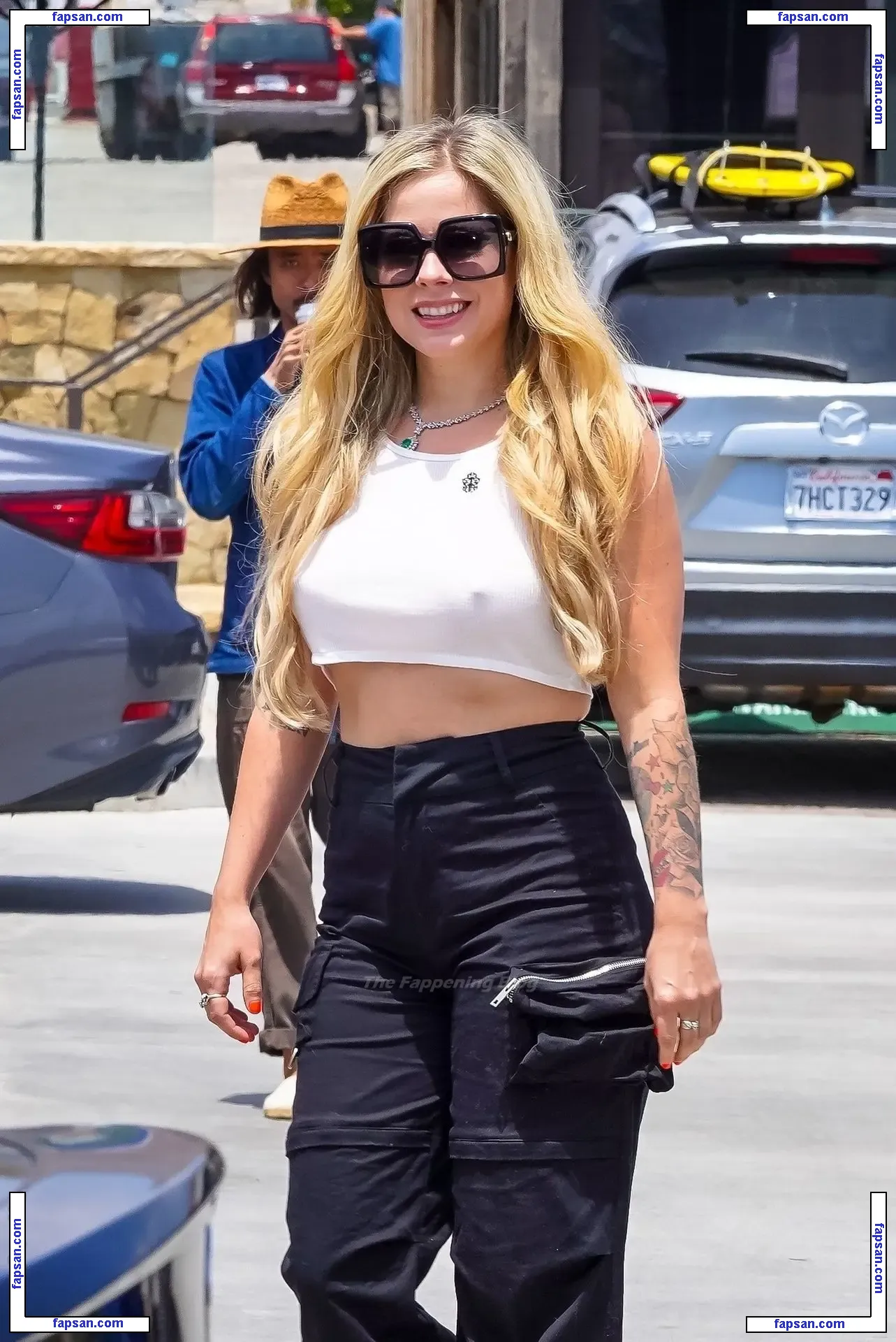 Avril Lavigne nude photo #0648 from OnlyFans