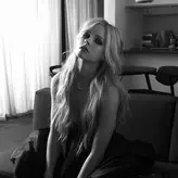 Avril Lavigne nude #0169