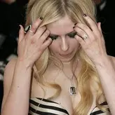 Avril Lavigne nude #0210