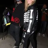 Avril Lavigne nude #0548
