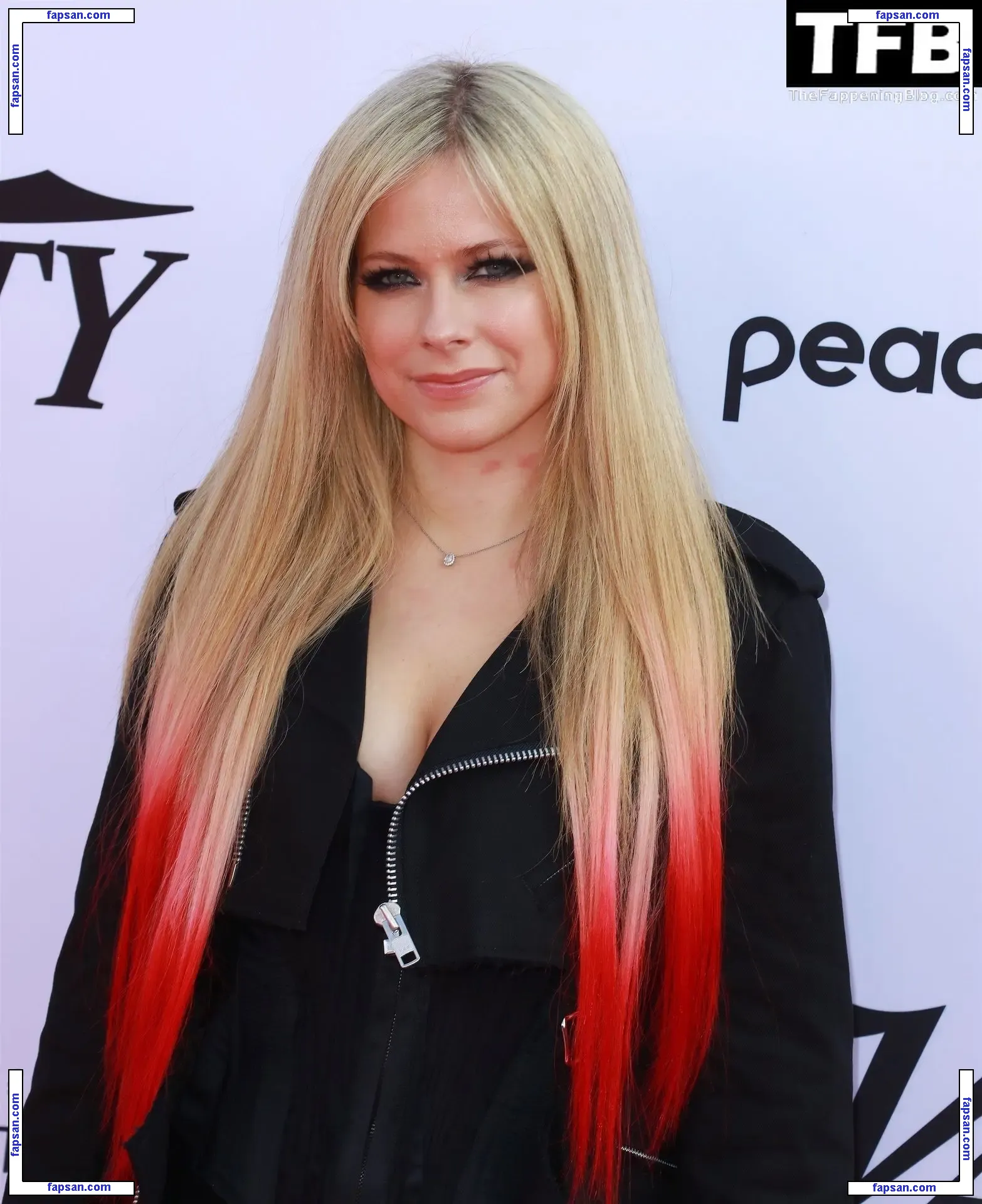 Avril Lavigne nude photo #1216 from OnlyFans