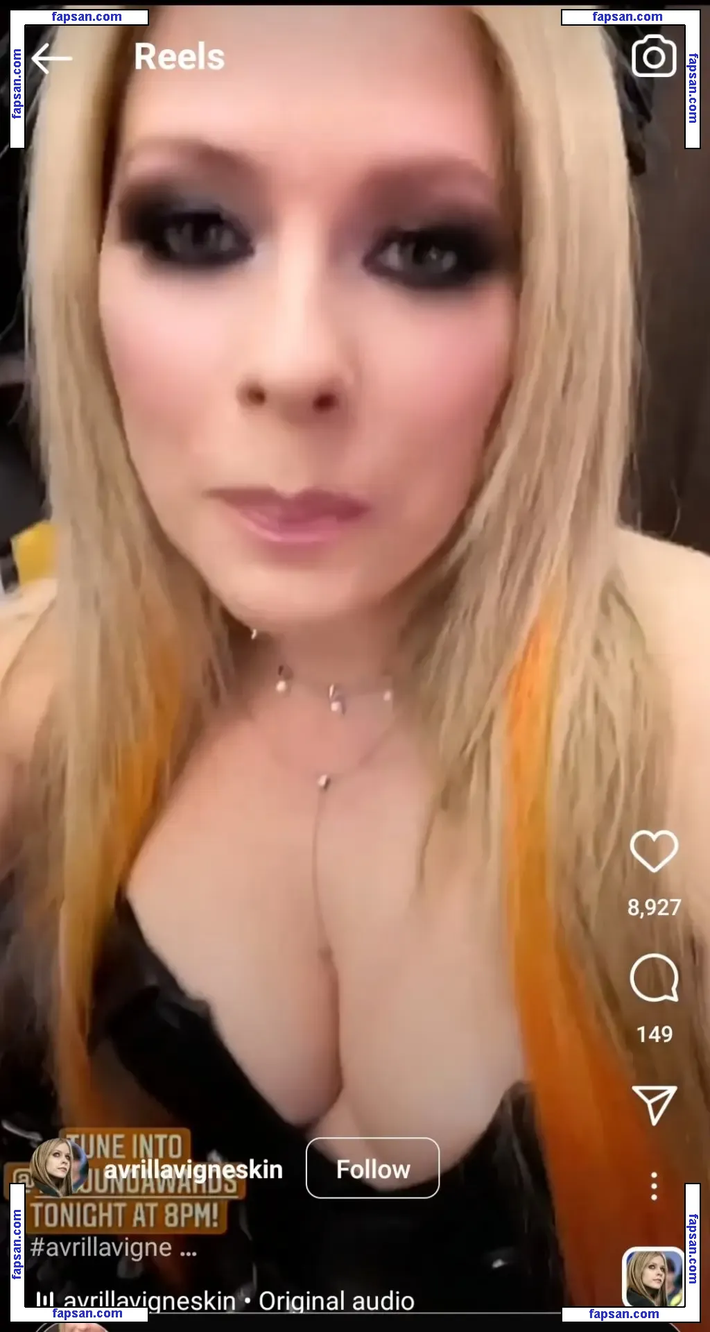 Avril Lavigne nude photo #1444 from OnlyFans