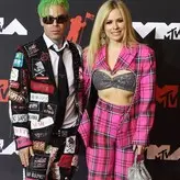 Avril Lavigne nude #1100