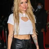 Avril Lavigne nude #1146