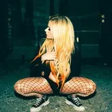 Avril Lavigne nude #1521